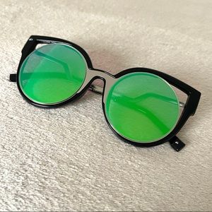 Privé Revaux the feminist sunglasses